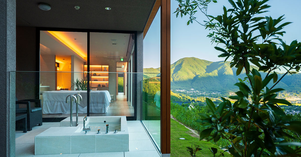 ENOWA RESORT SPA SAGANN&HILL TOP SAUNA キービジュアル